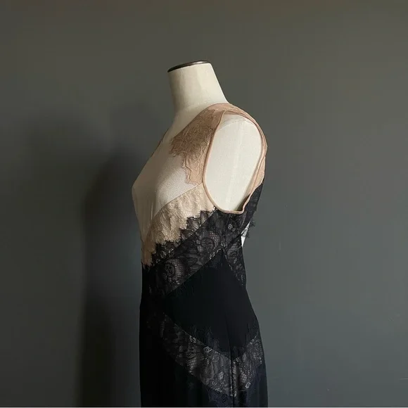 BCBGMAXAZRIA Aida Black Lace Open Back Gown | Nude Illusion Evening Dress Glam - Picture 3 of 6